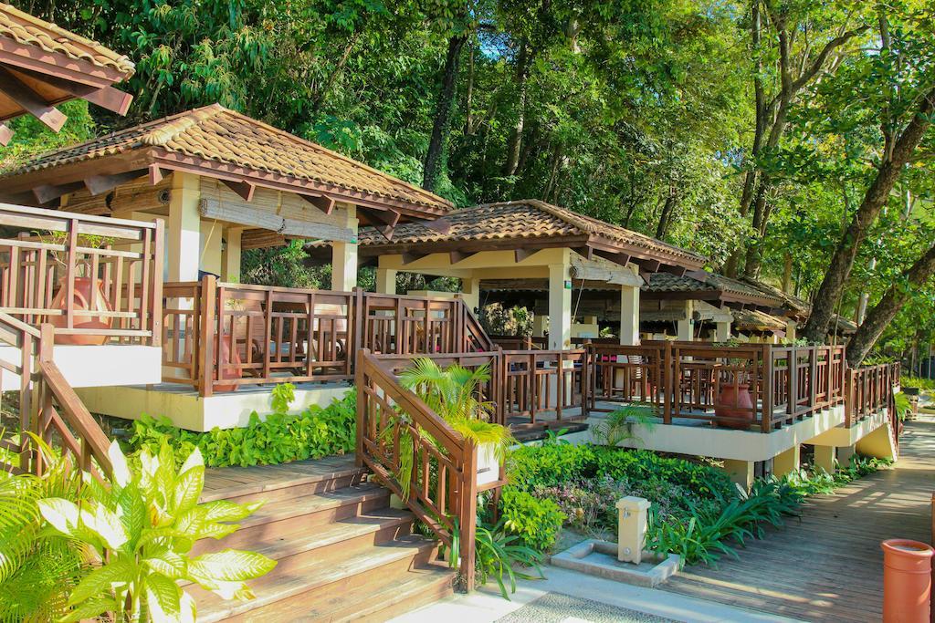Готель Club Punta Fuego Насугбу Екстер'єр фото